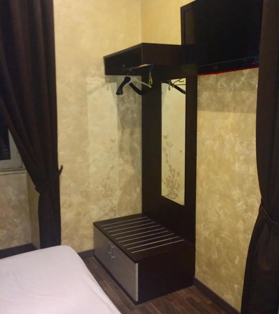Caput Mundi Hotel Rome Inn