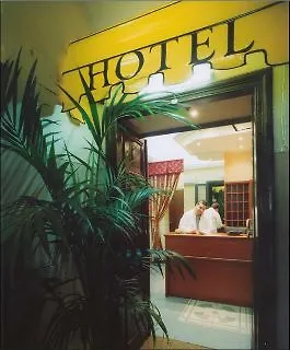 Caput Mundi Hotel Rome Inn